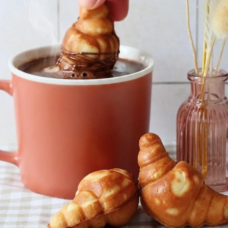 Appareil à mini croissants