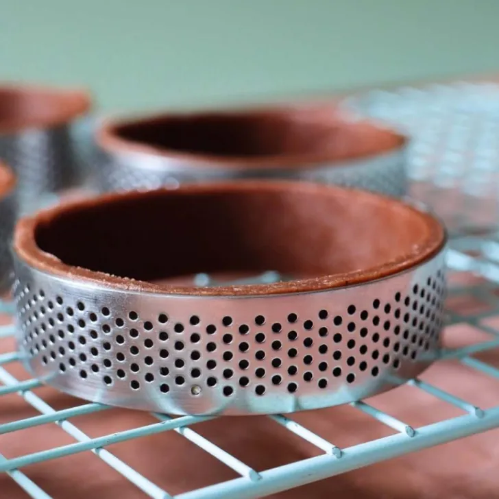 4 cercles à tartelettes perforés ronds 8 cm