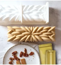 Coffret bûche de Noël Instant - Moules, insert, tapis & recettes