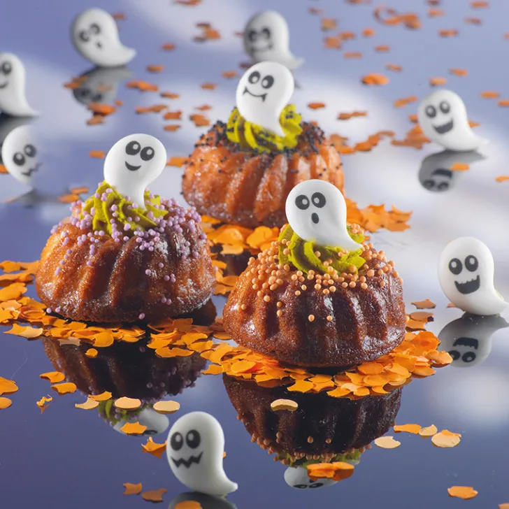 Décors en sucre fantômes Halloween 19x28x5mm