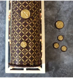 2 feuilles transfert pour bûche - Motif Couture