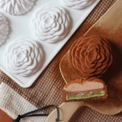 Moule en silicone pochage tartelettes Saint-Honoré 3D - Ø7 cm