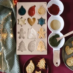 Moule en silicone pour biscuits & sablés de Noël - 12 empreintes