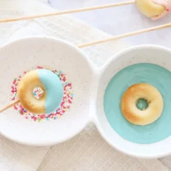 Moule silicone pour donuts pops - 12 mini donuts