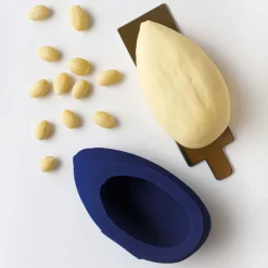 Moule silicone trompe-l'œil amande individuel