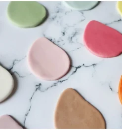 Pâte à sucre colorant d'origine naturelle Denim 250g