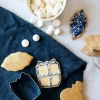 Seau 18 emporte-pièces de Noël pour biscuits et sablés