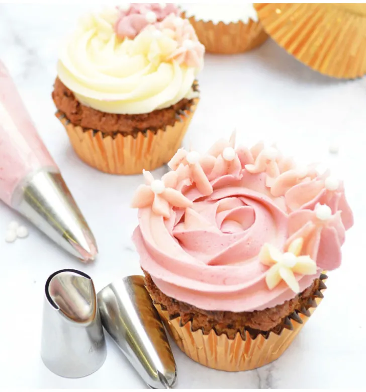 Trio de douilles pour décor de cupcakes